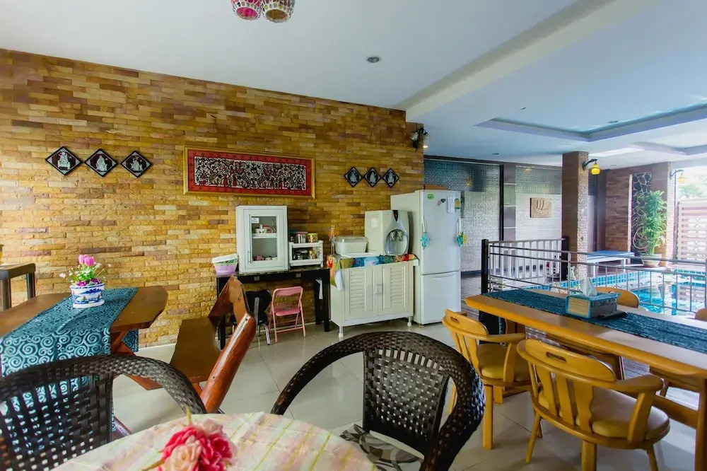 Koola Guesthouse