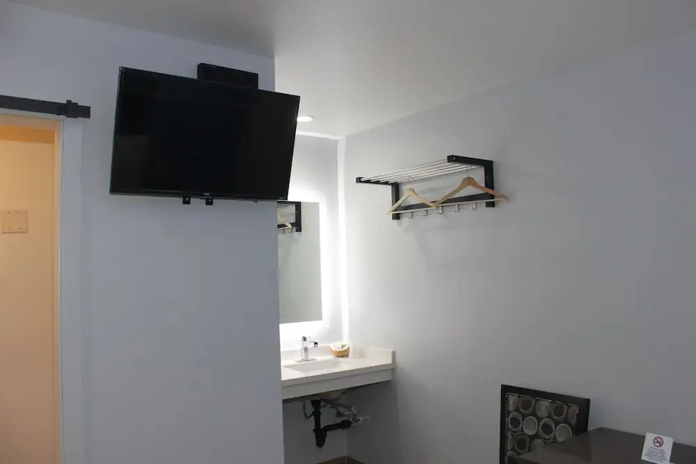 DAY N NIGHT INN - Near Universal Studios Hollywood