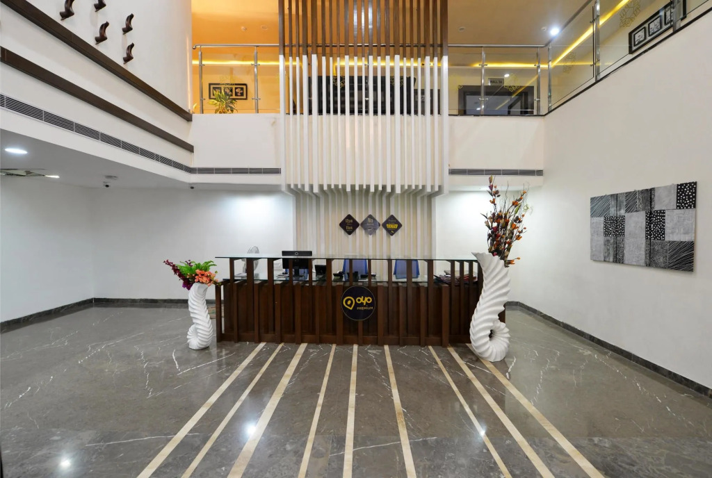 OYO 897 Hotel Surabhi Elite