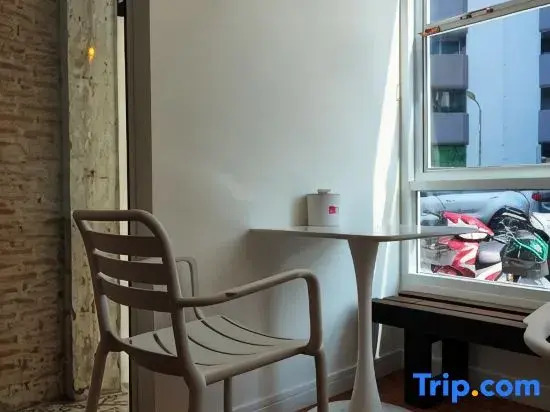 R4R RoomforRest Boutique Hotel Bangsaen Beach