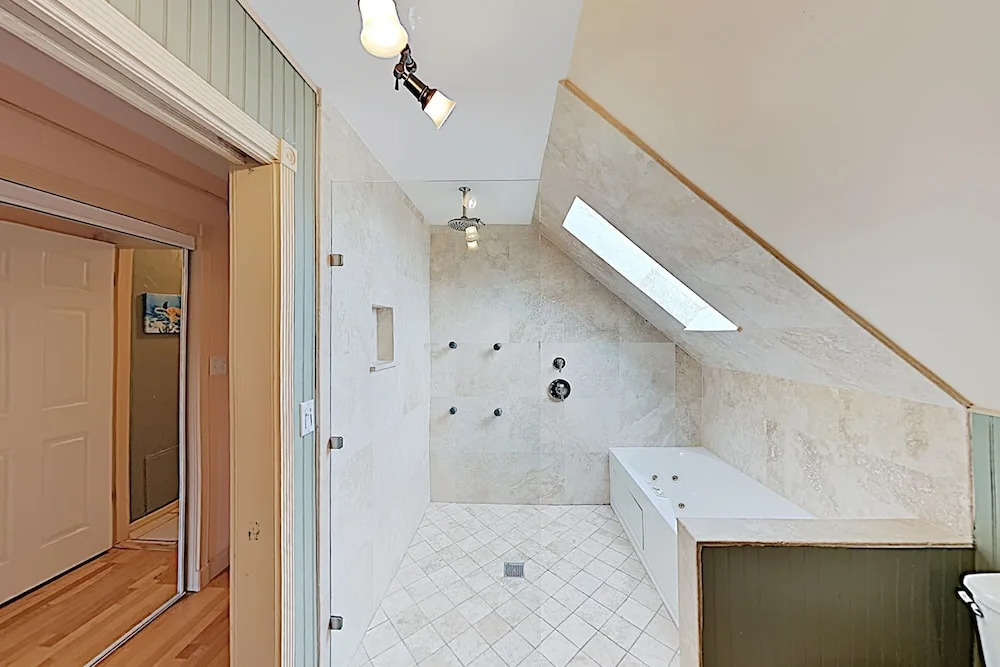 New Listing! Waterside Haven W/ Gourmet Kitchen 4 Bedroom Home