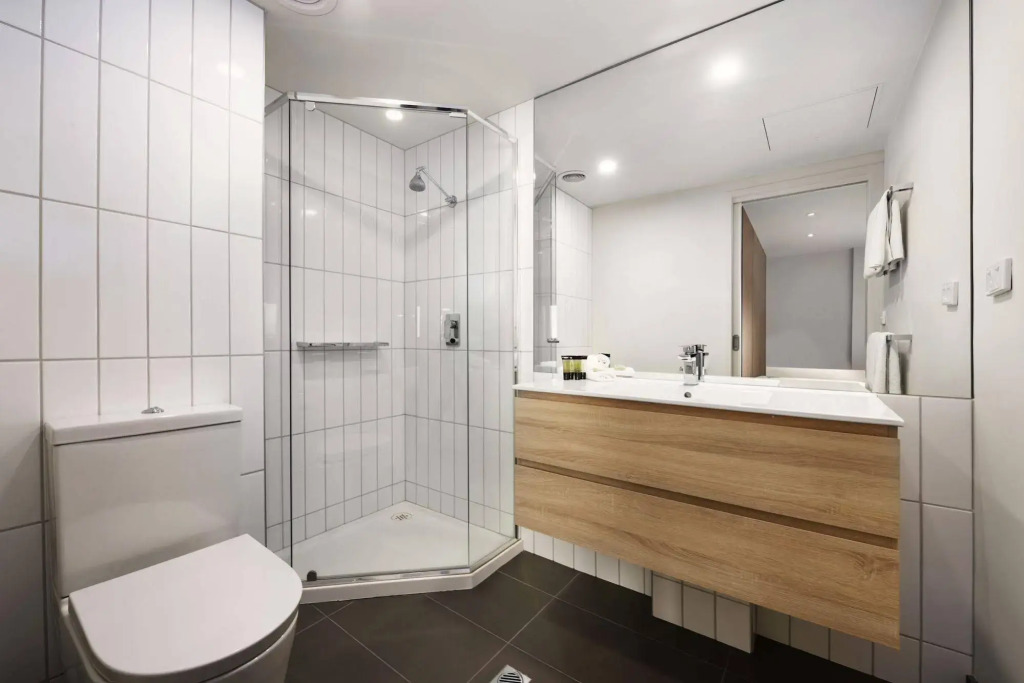 Plum Carlton Serviced Apartments