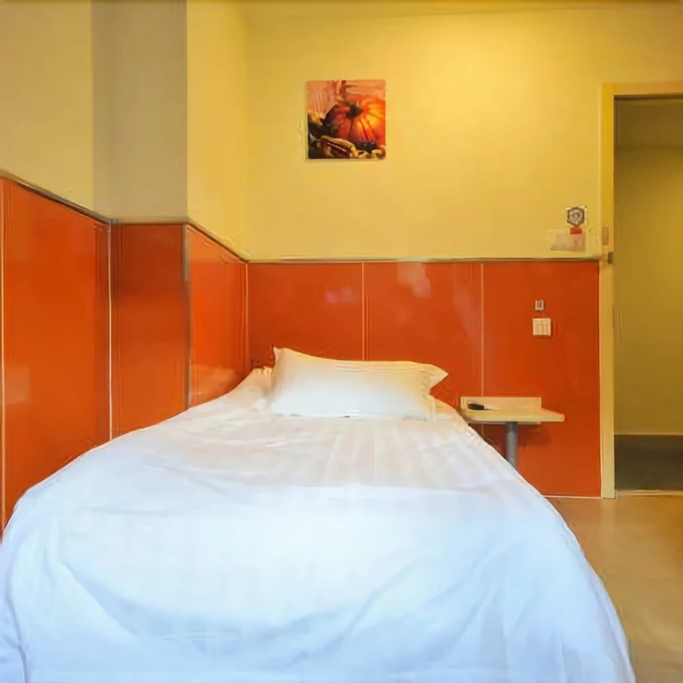 99 Hotel