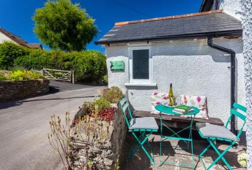 Syms Cottage, Cutcombe