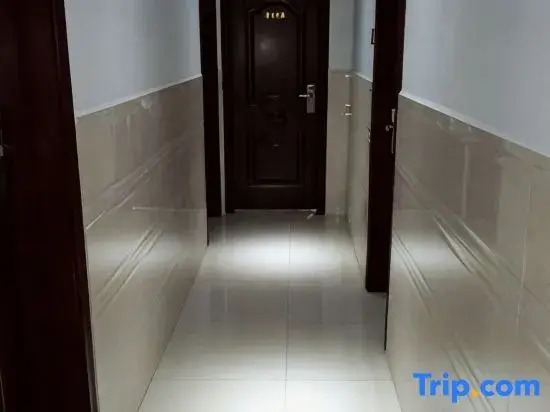 Jishou Family Hotel