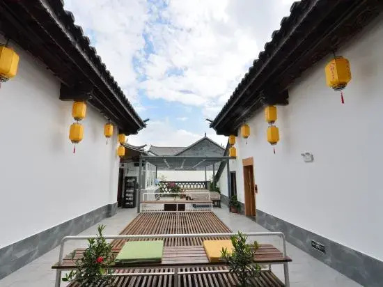 Guixiang Huju B&B (Jianshui Ancient City)