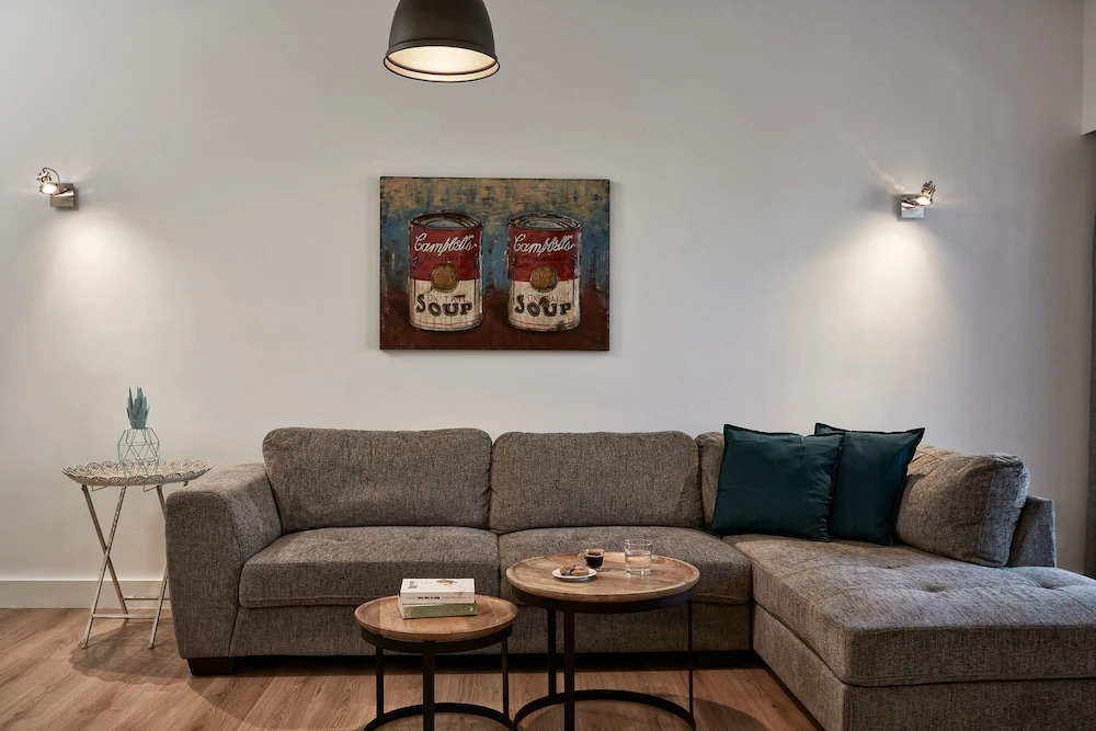 Urban Heights 3BD Apt