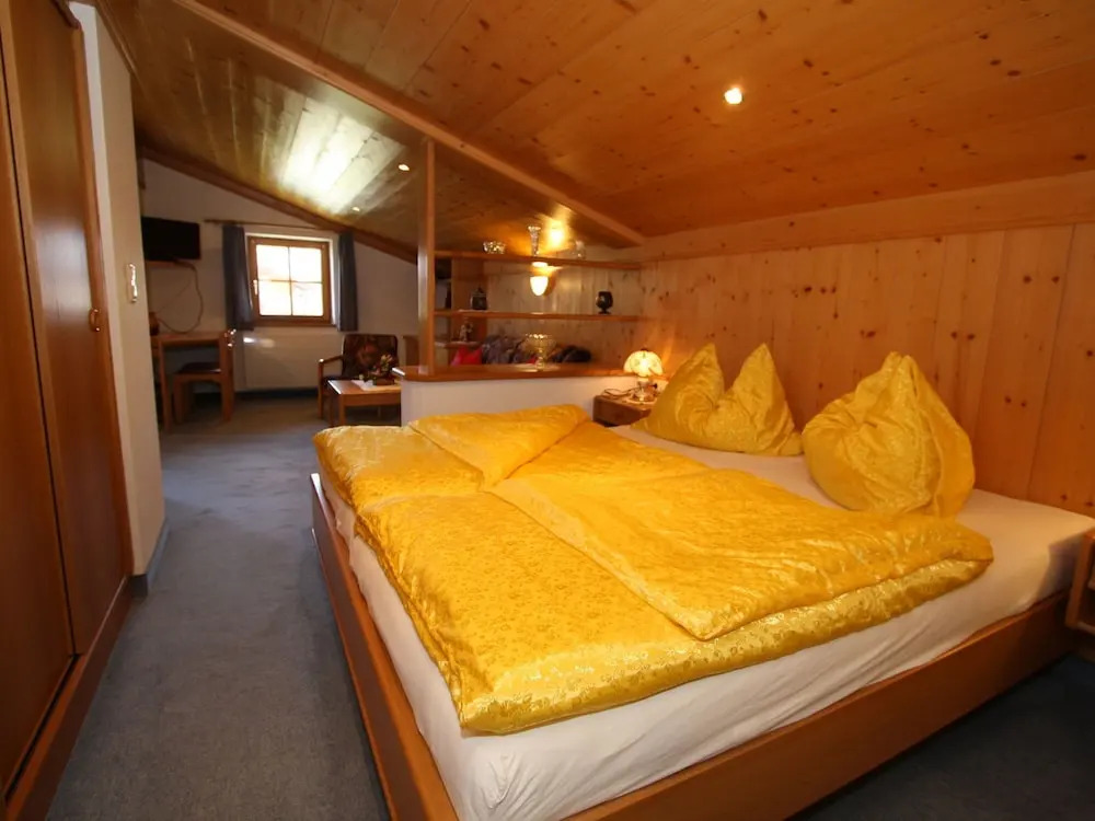 Cozy Studio Apartment in Mittersill near Ski Bus