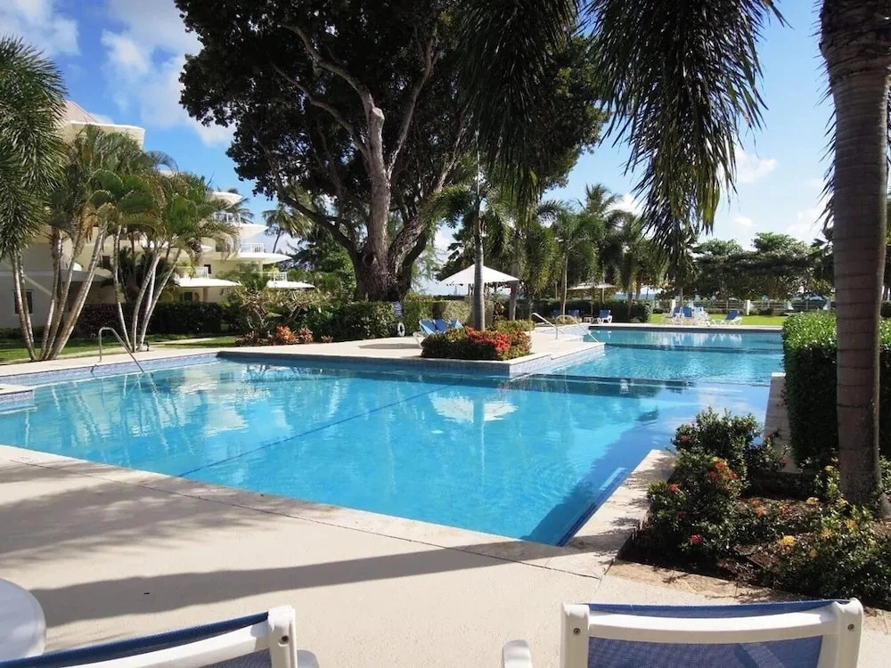 Palm Beach 610 2 Bedroom Apts