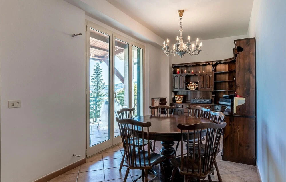 Amazing Home in Montenero di Bisaccia With 5 Bedrooms and Wifi