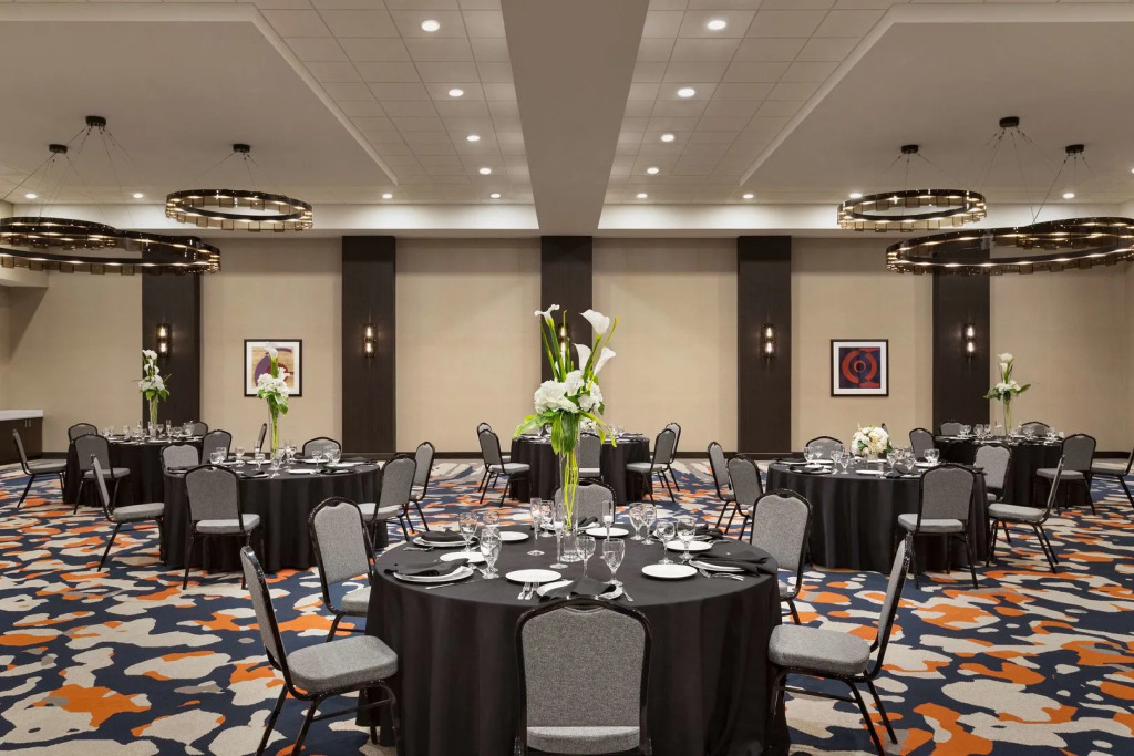Homewood Suites by Hilton Indianapolis Downtown IUPUI