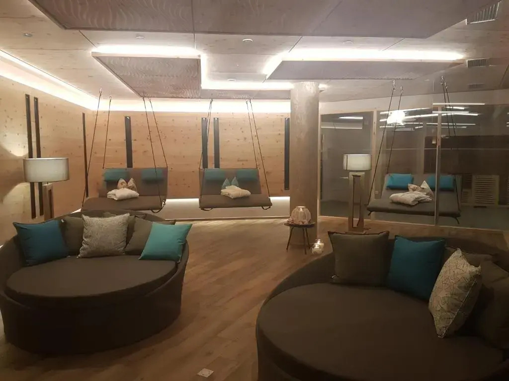 Molaris Lodge