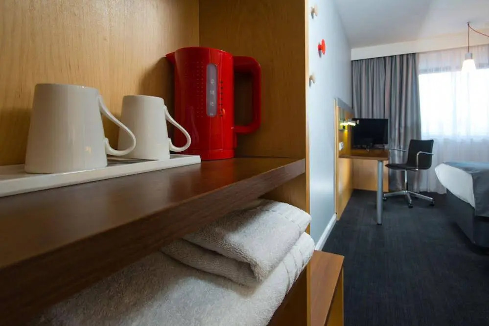 Holiday Inn Express Gloucester South M5 Jct12