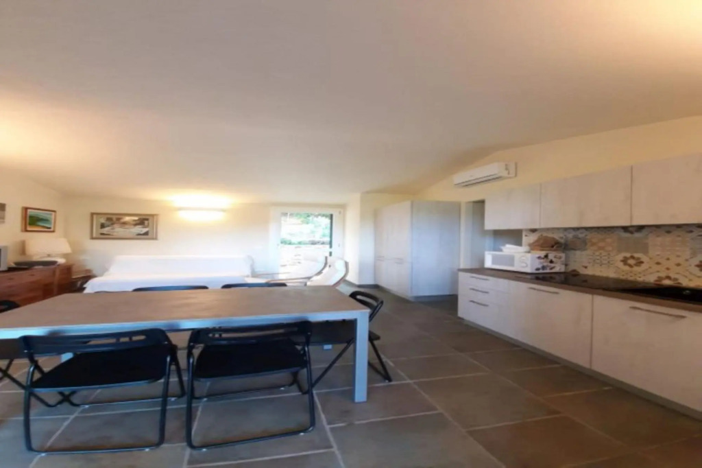 Villa Geko well furnished and immersed in a 4000 m2 park in Straccoligno-VILLA GEKO