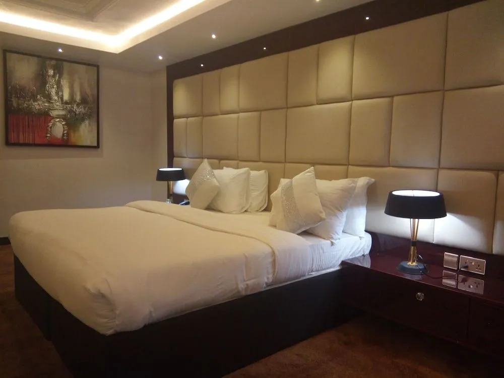 Saabhi Hotel Jabi