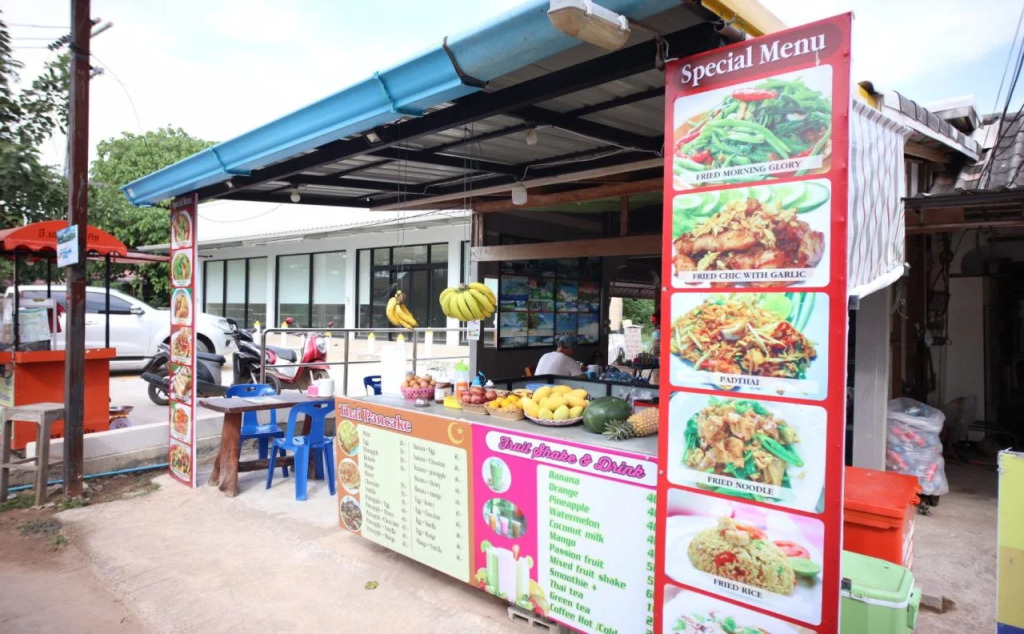 Marina hut guest house