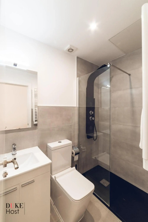 Santa Maria de la cabeza2 Apartments