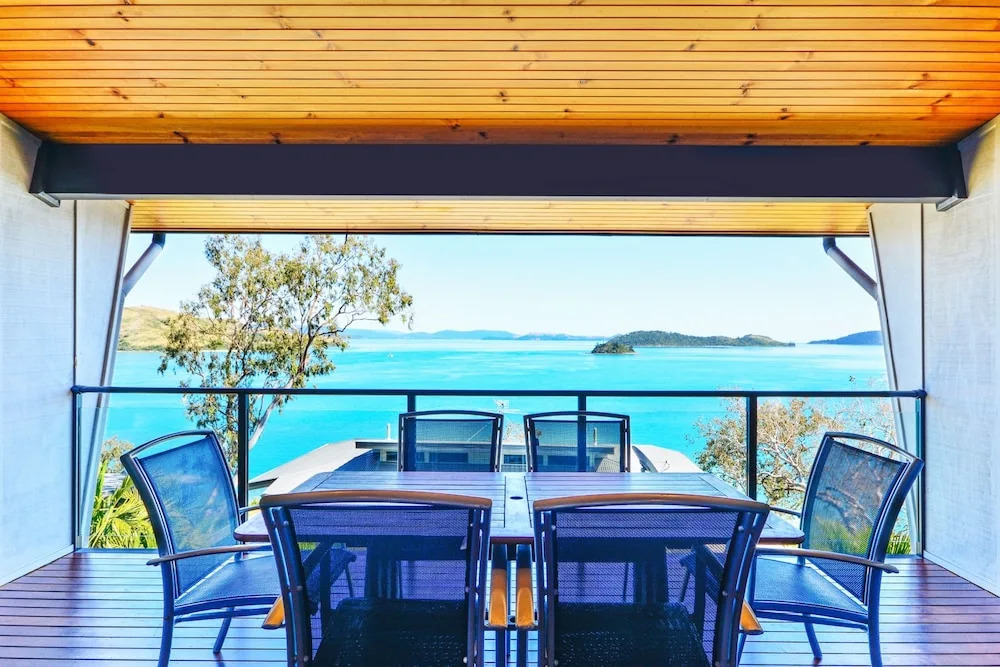 Shorelines 27 Hamilton Island 2 Bedroom Ocean View Near Marina With Golf Buggy