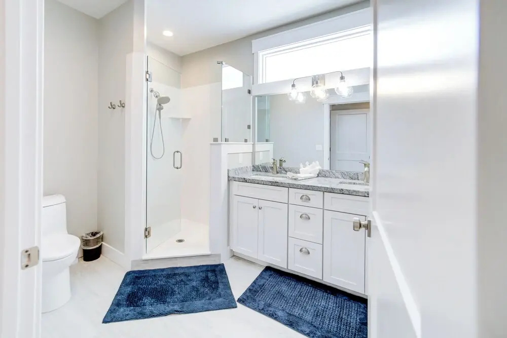 Hike, Fish & Ski! Bright Swan Valley Townhome