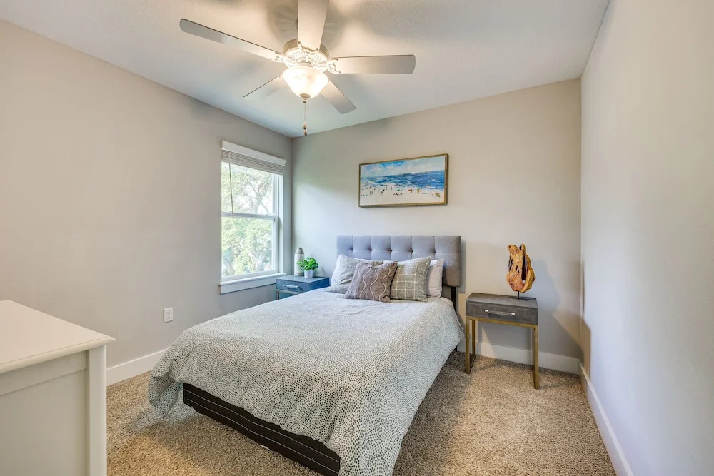 Pet-friendly Townhome, 1 Mi to Southbank Riverwalk