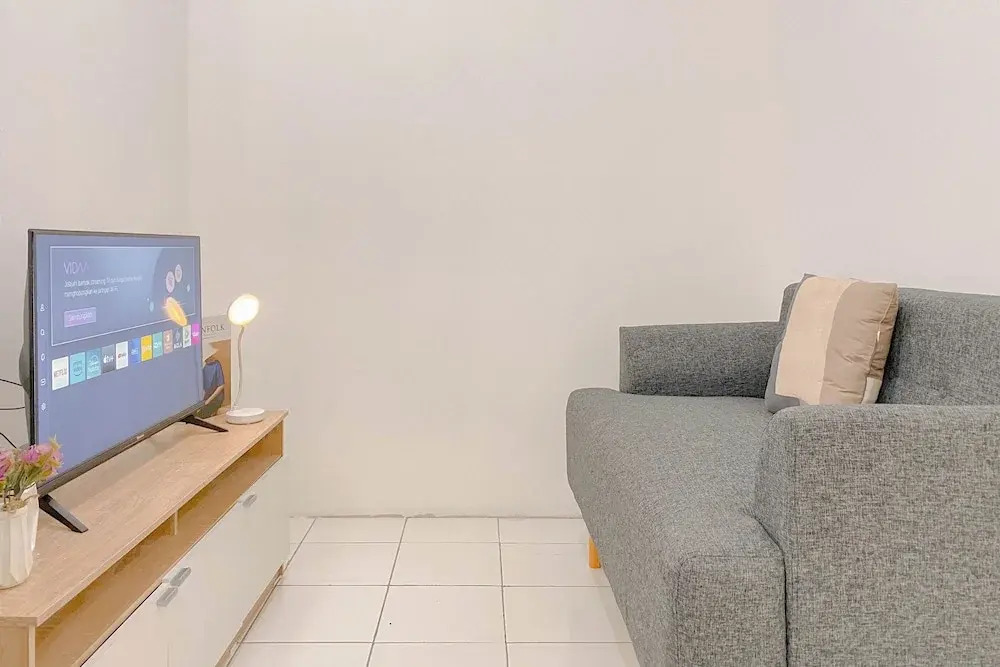 New Furnished And Comfy 2Br Menteng Square Apartment