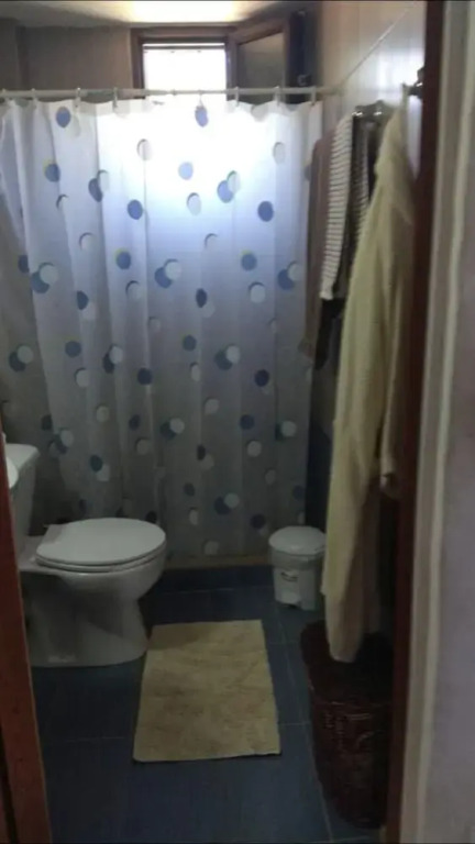 Farmhouses. 5 Guests 2 Bedrooms 3 Beds1 Bathroom