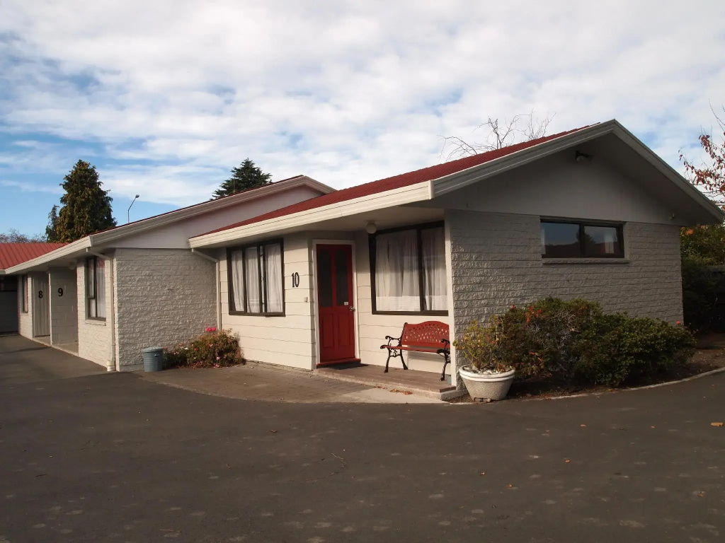 Airport Lodge Motel