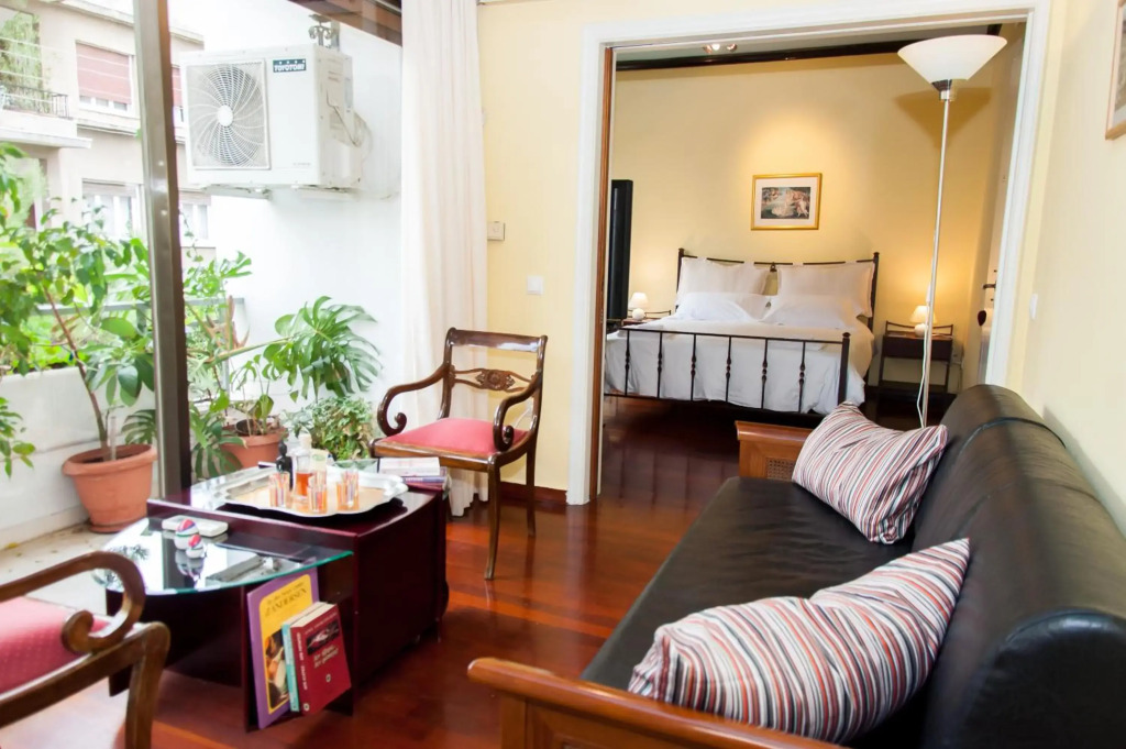 Stephany Apartment