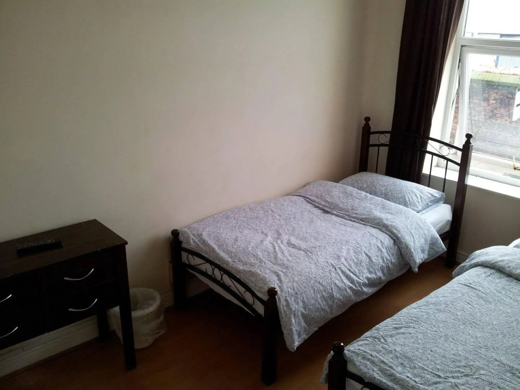 Ten Streets Bed & Breakfast