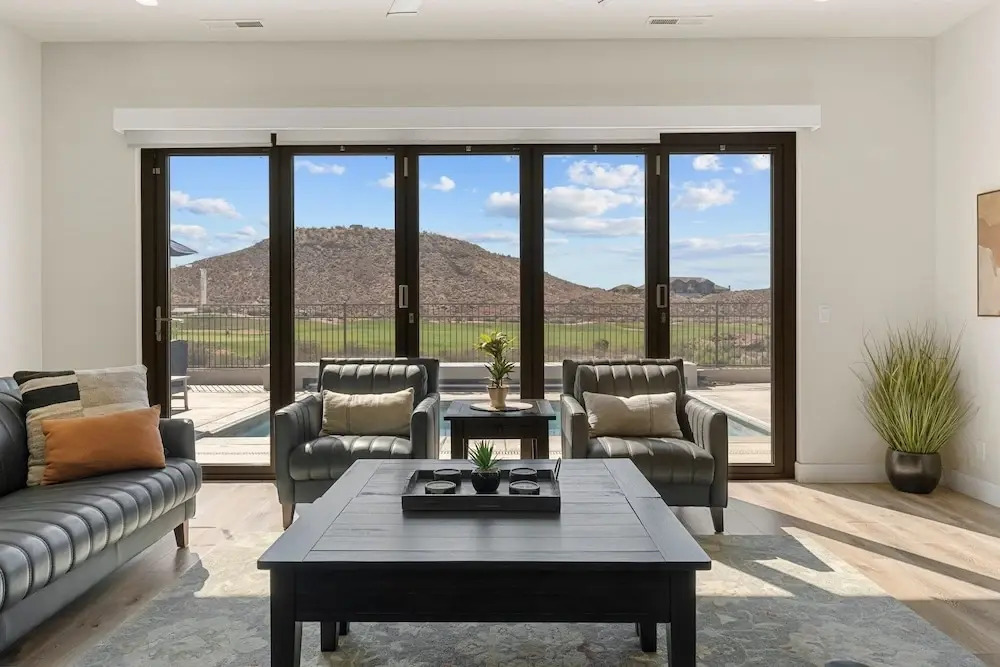 Coral Rock Vista 8 Bedroom Townhouse