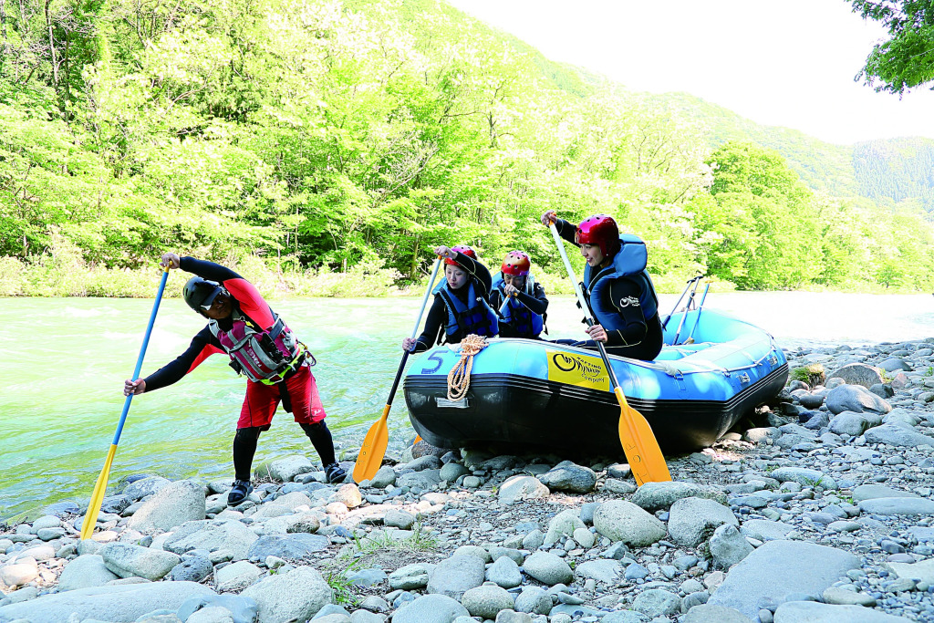 Minakami Campground Riverstone