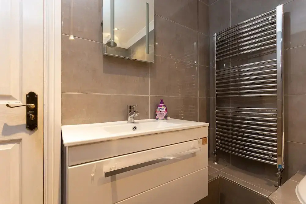 Flat Near Liverpool Street With 2 Bedrooms