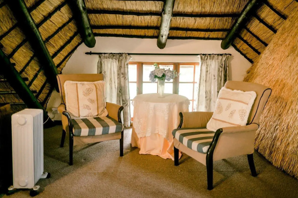 Thatchings Bed and Breakfast