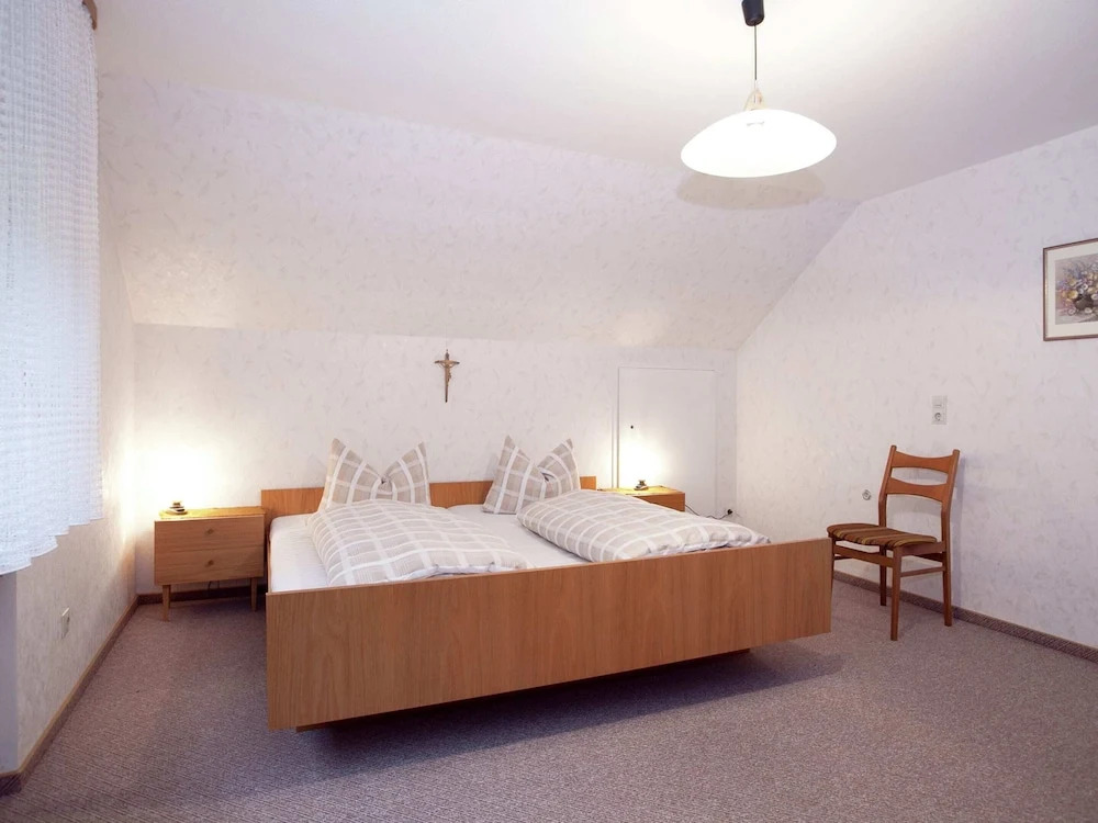 Modern Apartment in Bad Peterstal-Griesbach with Vineyards