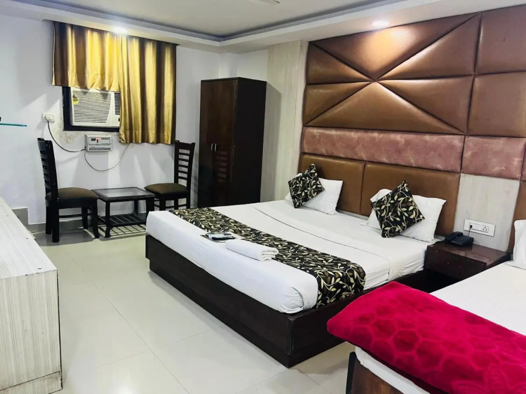 Hotel Asian Blue