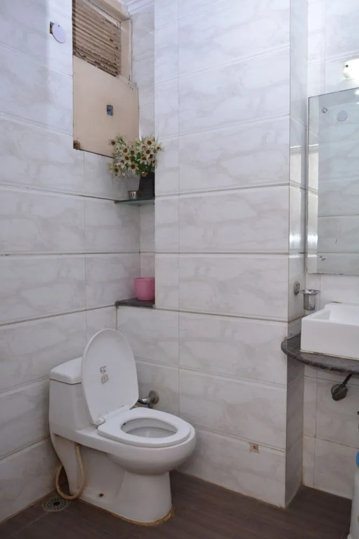 Hotel Yatri International near new delhi railway station center delhi
