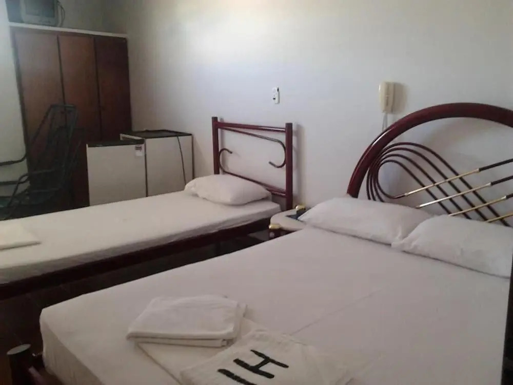 Hotel Imperador Caldas Novas - GO - Facil acesso aos parques aquaticos e polo gastronômico noturno
