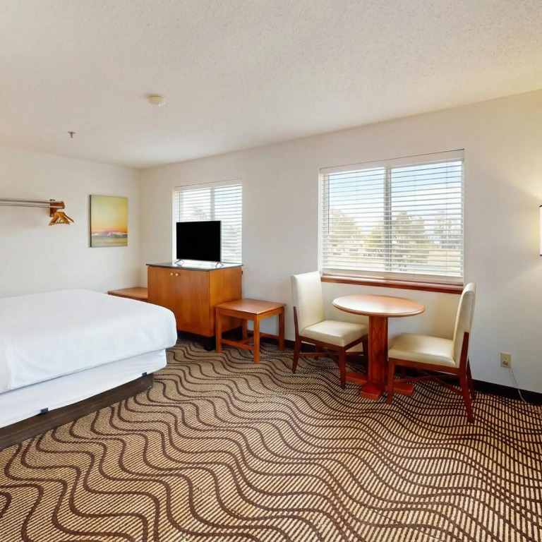 Oscoda Lakeside Hotel