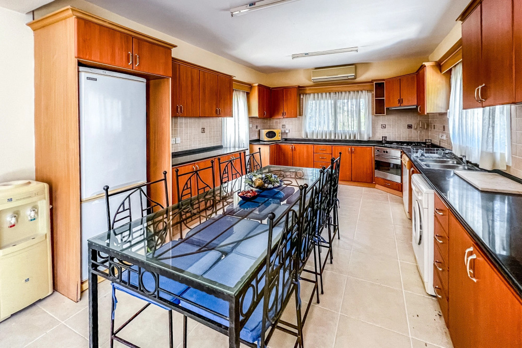 Fantastic Villa with Private Beach in Girne