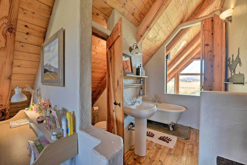 Stunning Driggs Retreat w/ Private Hot Tub & Pond!