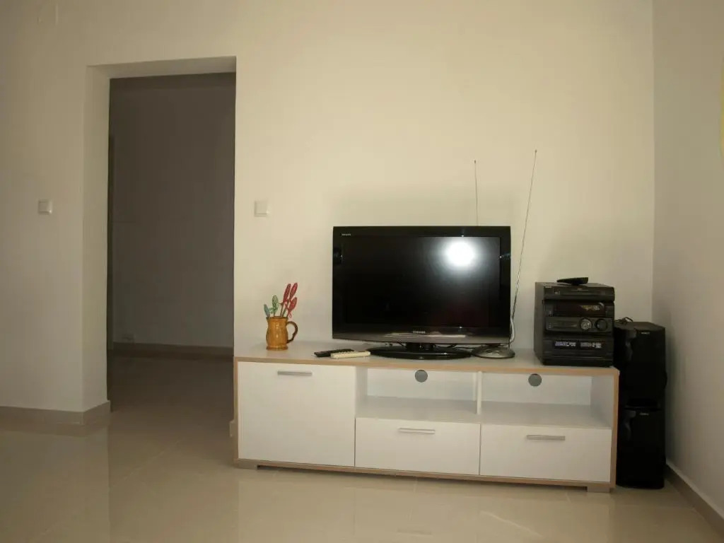NEW Apartment Ema II