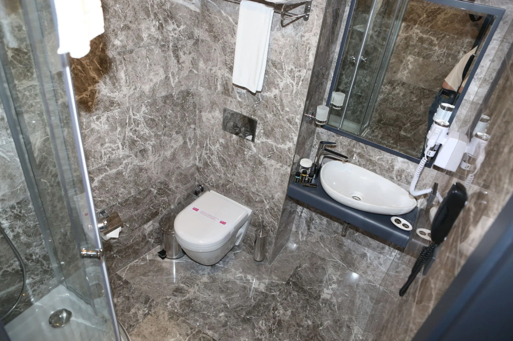 Sapko Airport Hotel