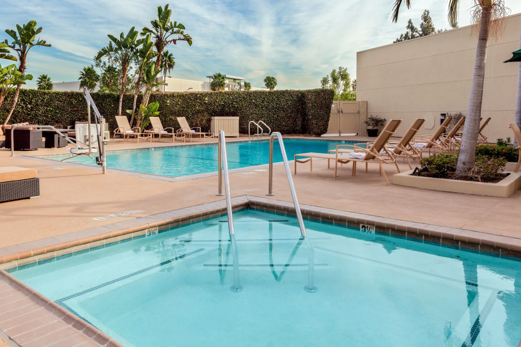 Holiday Inn La Mirada Buena Park by IHG