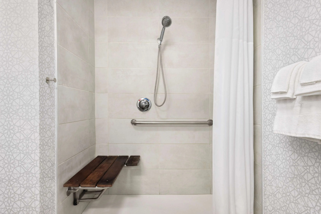 Hampton Inn & Suites Fort Wayne-North