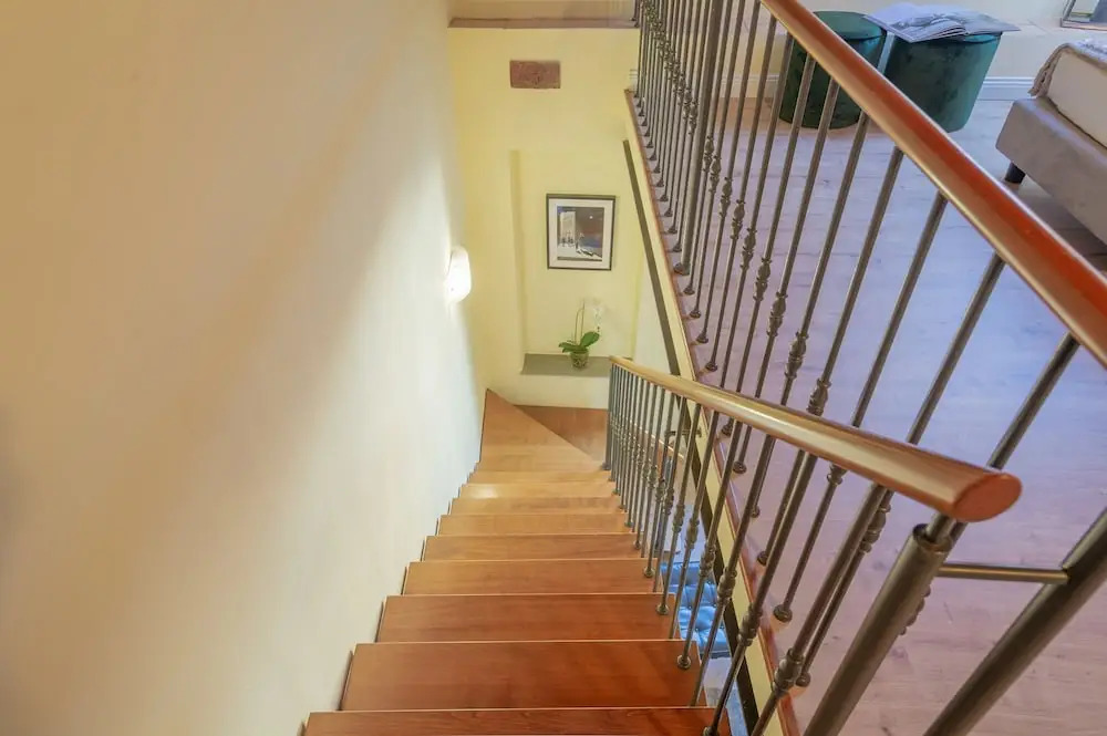 Borgo Albizi 6