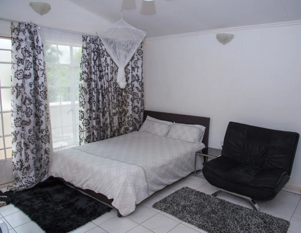 Spendwise Lodge and Apartments