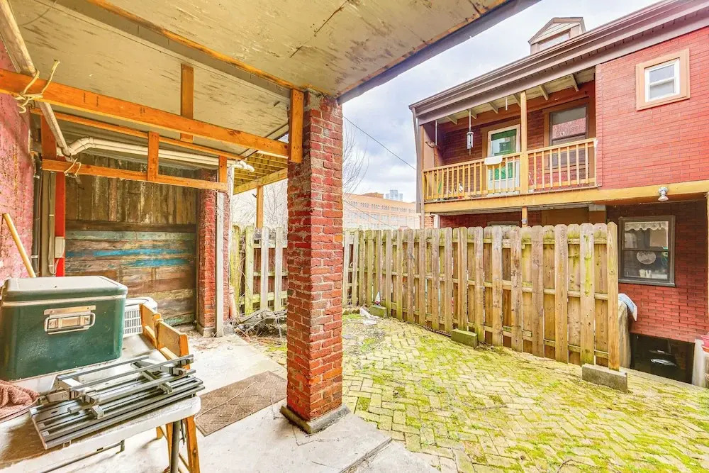 Walkable Studio in the Heart of Pittsburgh!