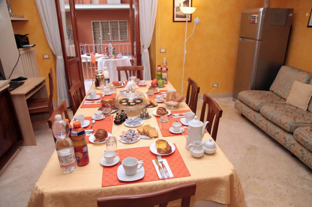 Kosher B&B The Home in Rome