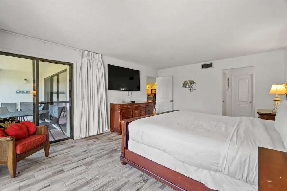 Edgewater Villa 1507