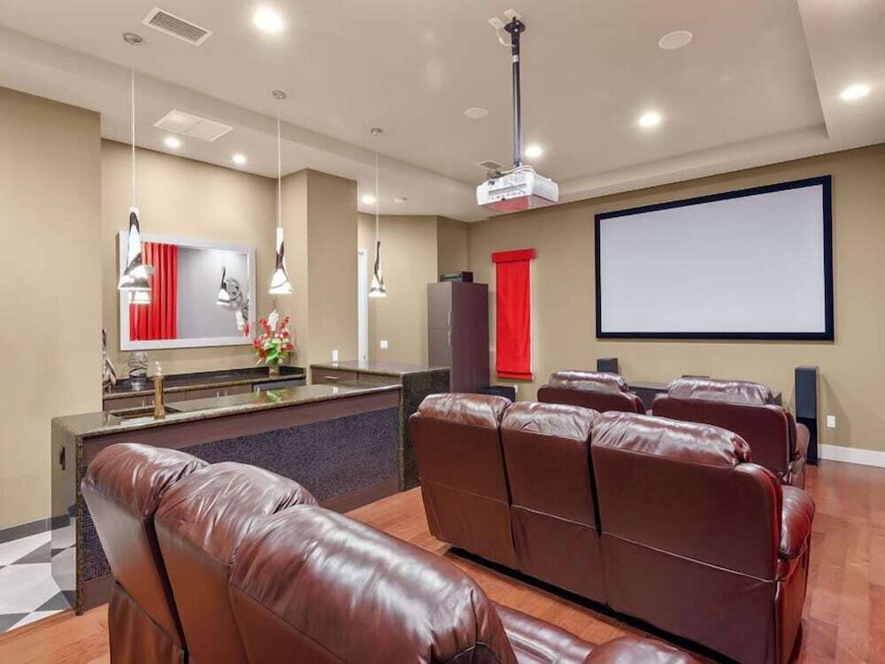 7905 Sea Pearl Circle
